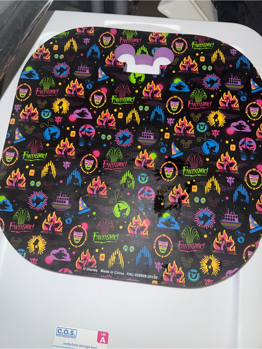 Disney Fantasmic Parade Bench Pad Mickey Mouse Parade Bench Sports Bleacher Seat